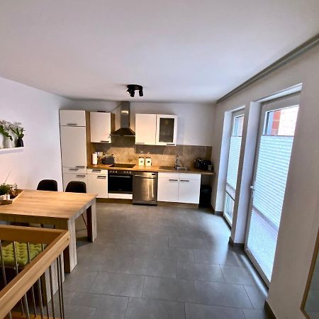 Maisonette-Apartment-Mit Glassfaseranschluss Брюгген Экстерьер фото